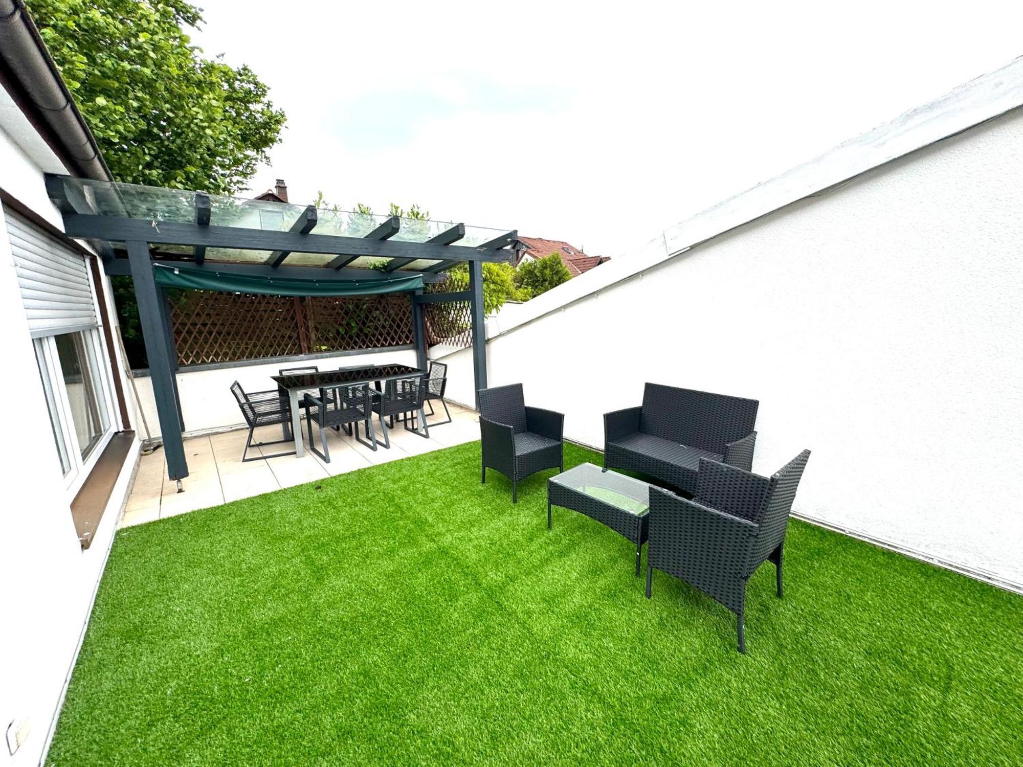 Luxus Maisonette In Mit Grosser Dachterrasse - Wehome Premium Apartment *